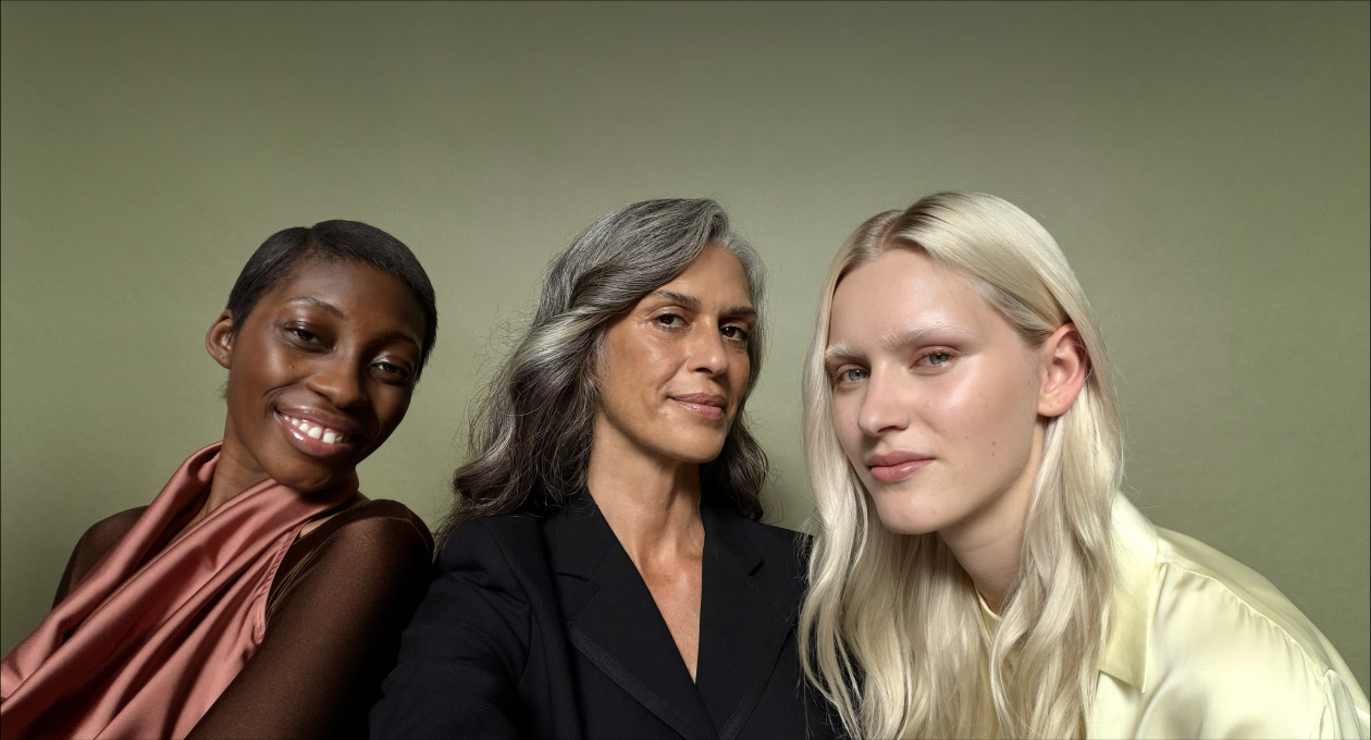 I Kamera-appen på iPhone 17 Pro brukes Sentrering til å ta en gruppeselfie.
